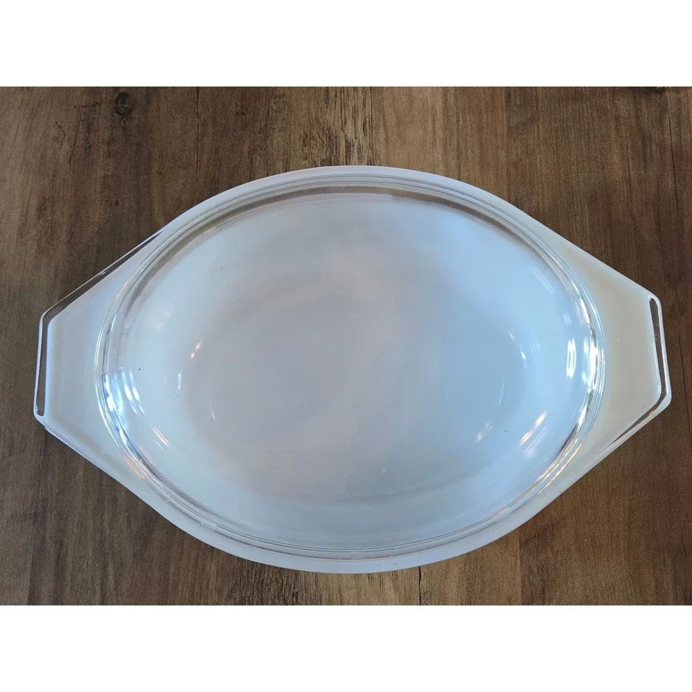 Pyrex vintage oval